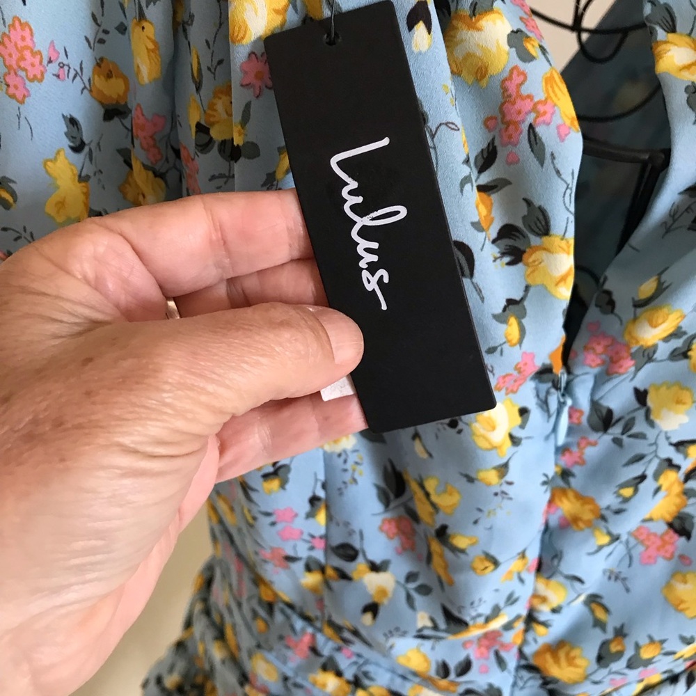 HOST PICK 🎉Lulus Feeling Butterflies Blue Tiered Ruffle Mini Dress NWT Sz. Med - Picture 7 of 9